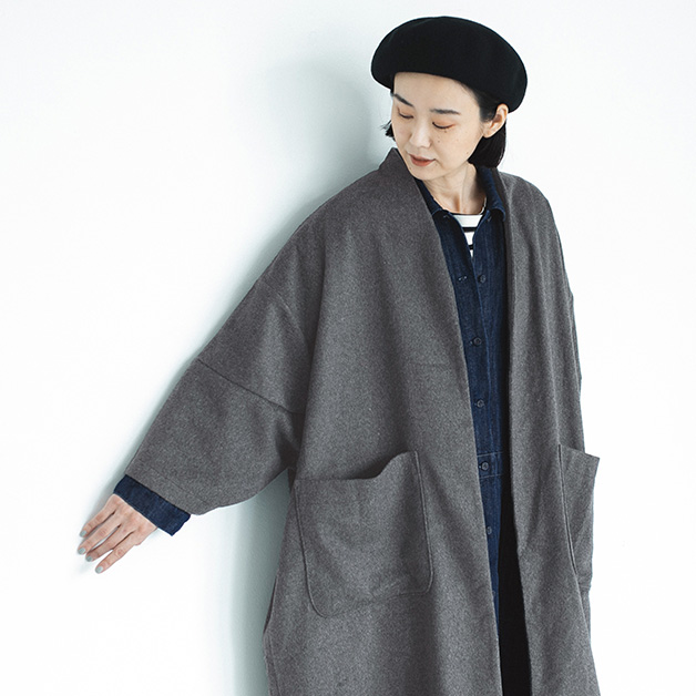 outer“on”outer【 &yarn 】丸みのあるふんわりコートと綿麻リネン