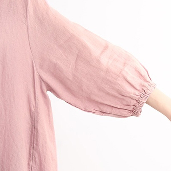 BLISS BUNCH　フレンチリネンバンドカラーフレアシャツワンピース(ピンク)の袖のディテール