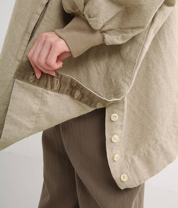 【tukuroi by SUN VALLEY】コットンリネンキャンバスワイドコートの裾ボタン
