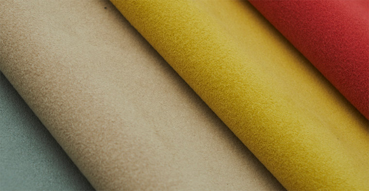 東レ社製のスエード調人工皮革「ウルトラスエード」